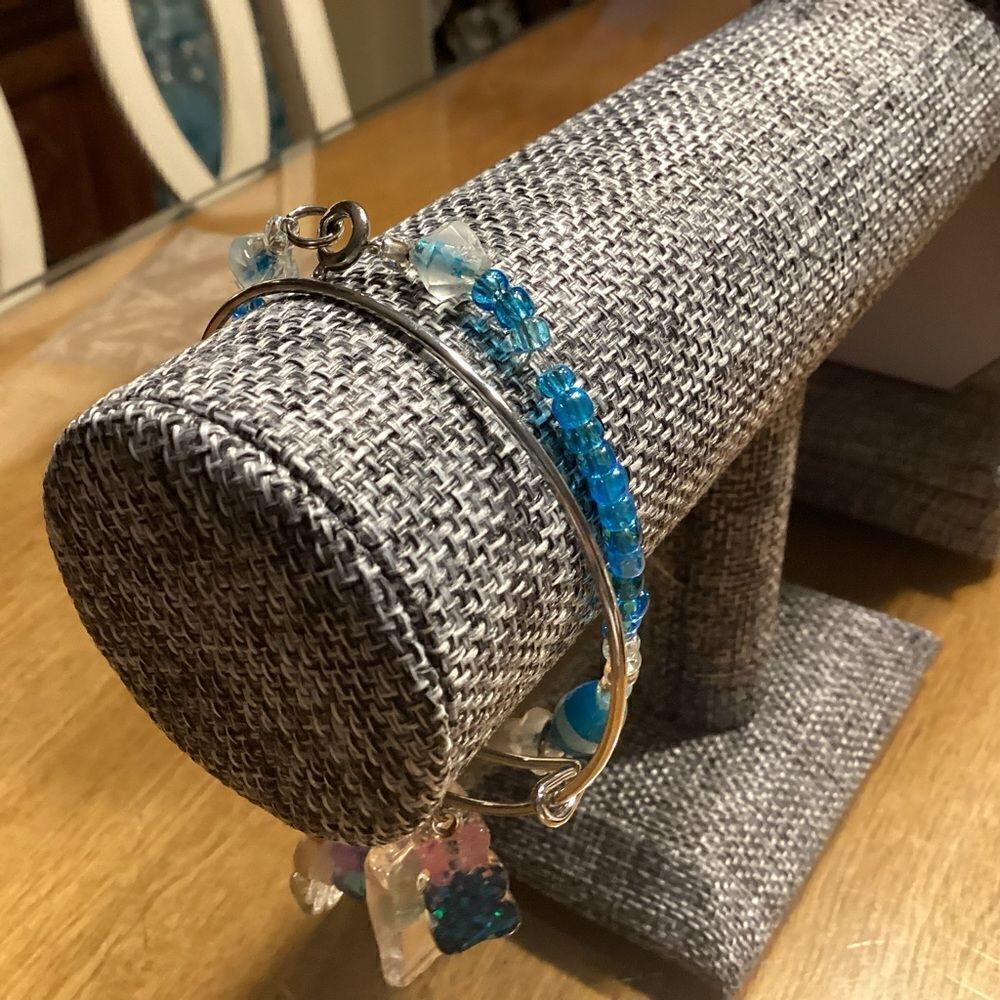 Set of Two Girls Bracelets - Picture 7 of 8